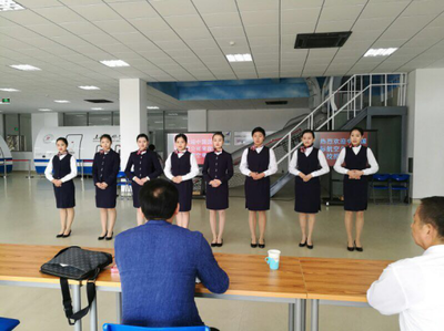 上海建桥学院就业信息服务网礼仪服务 提升职业素养，助力求职起航